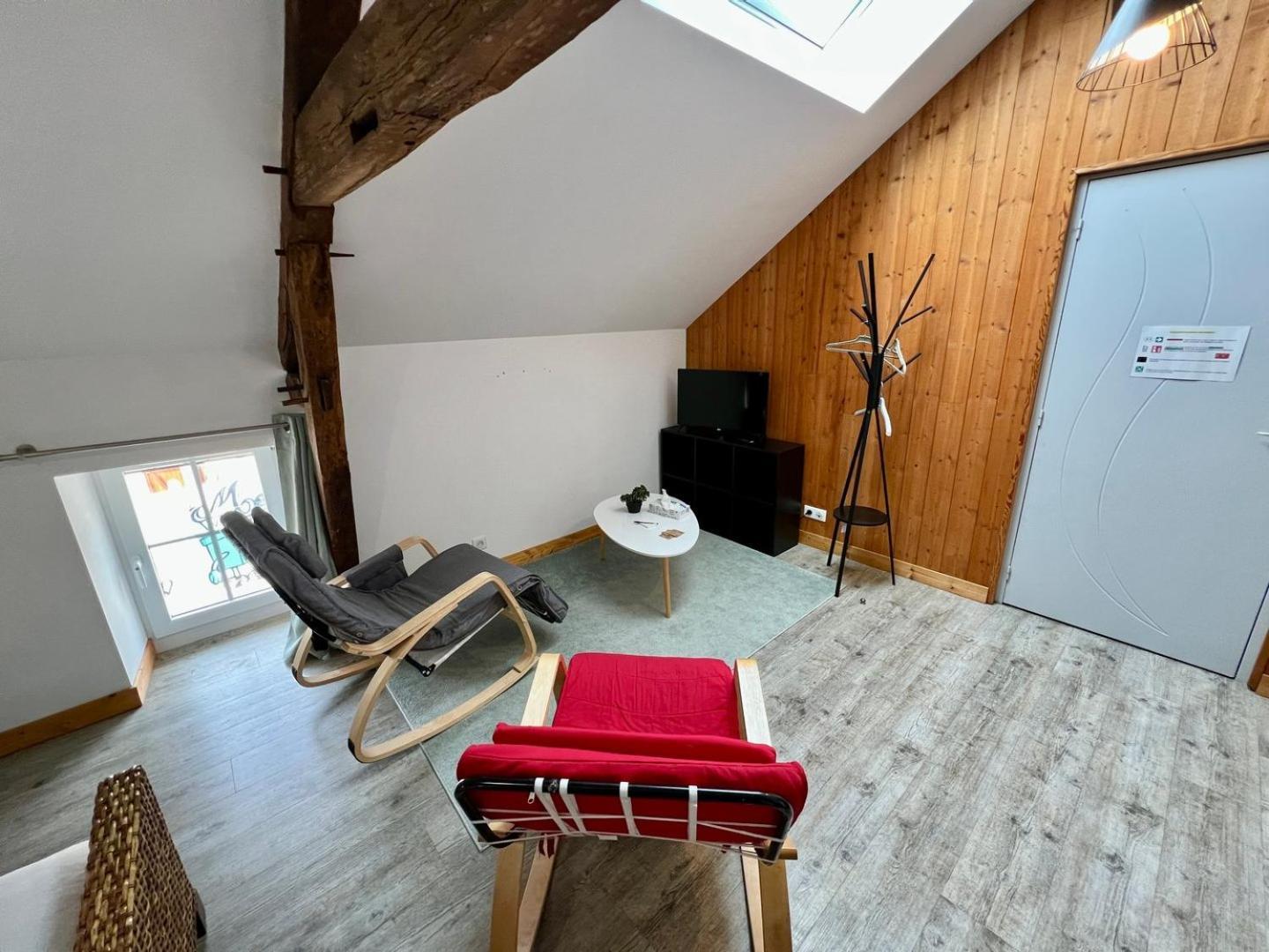 Chez Marcel - Maison 3 Chambres Lussac les Chateaux Bagian luar foto