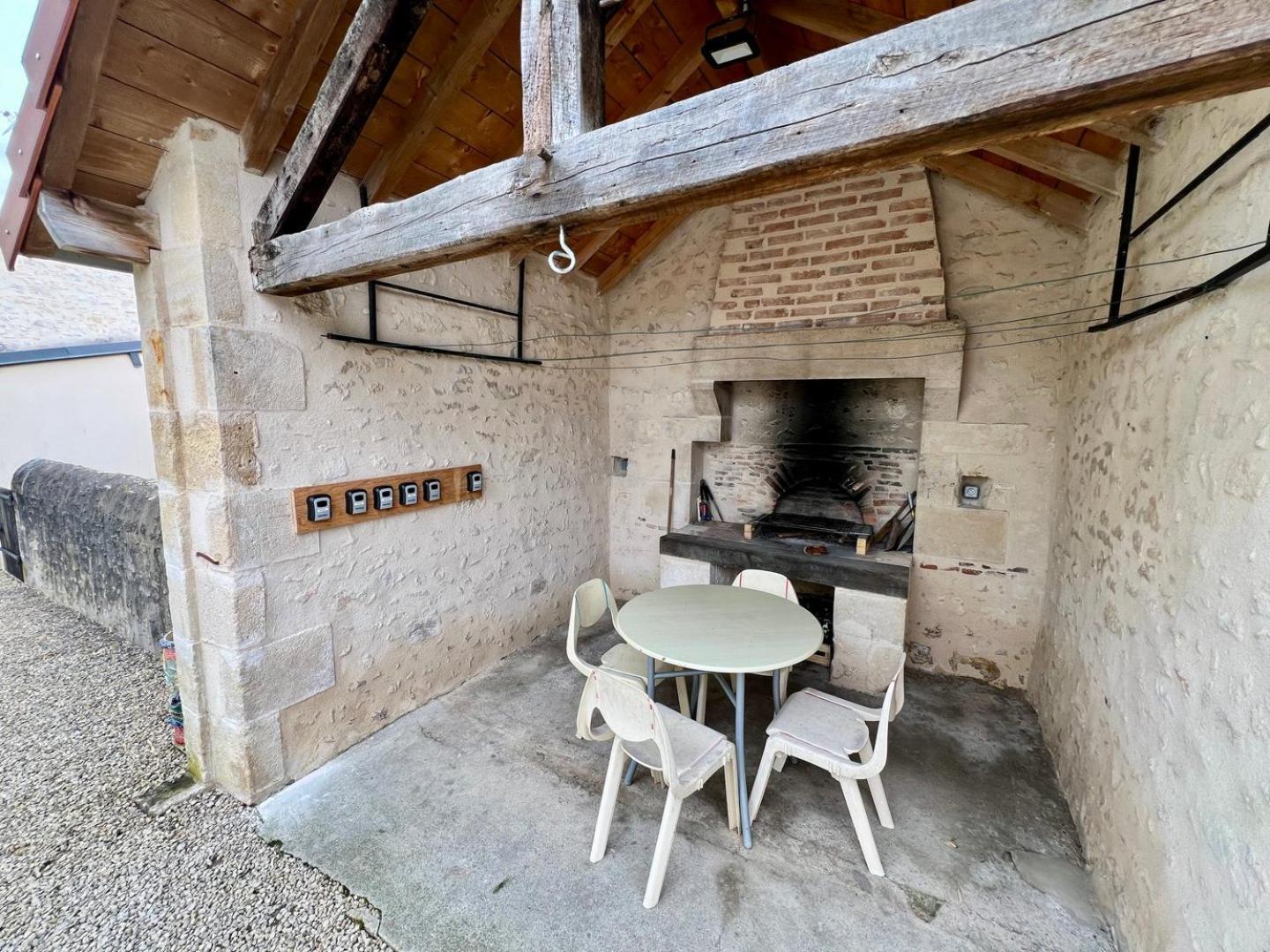 Chez Marcel - Maison 3 Chambres Lussac les Chateaux Bagian luar foto